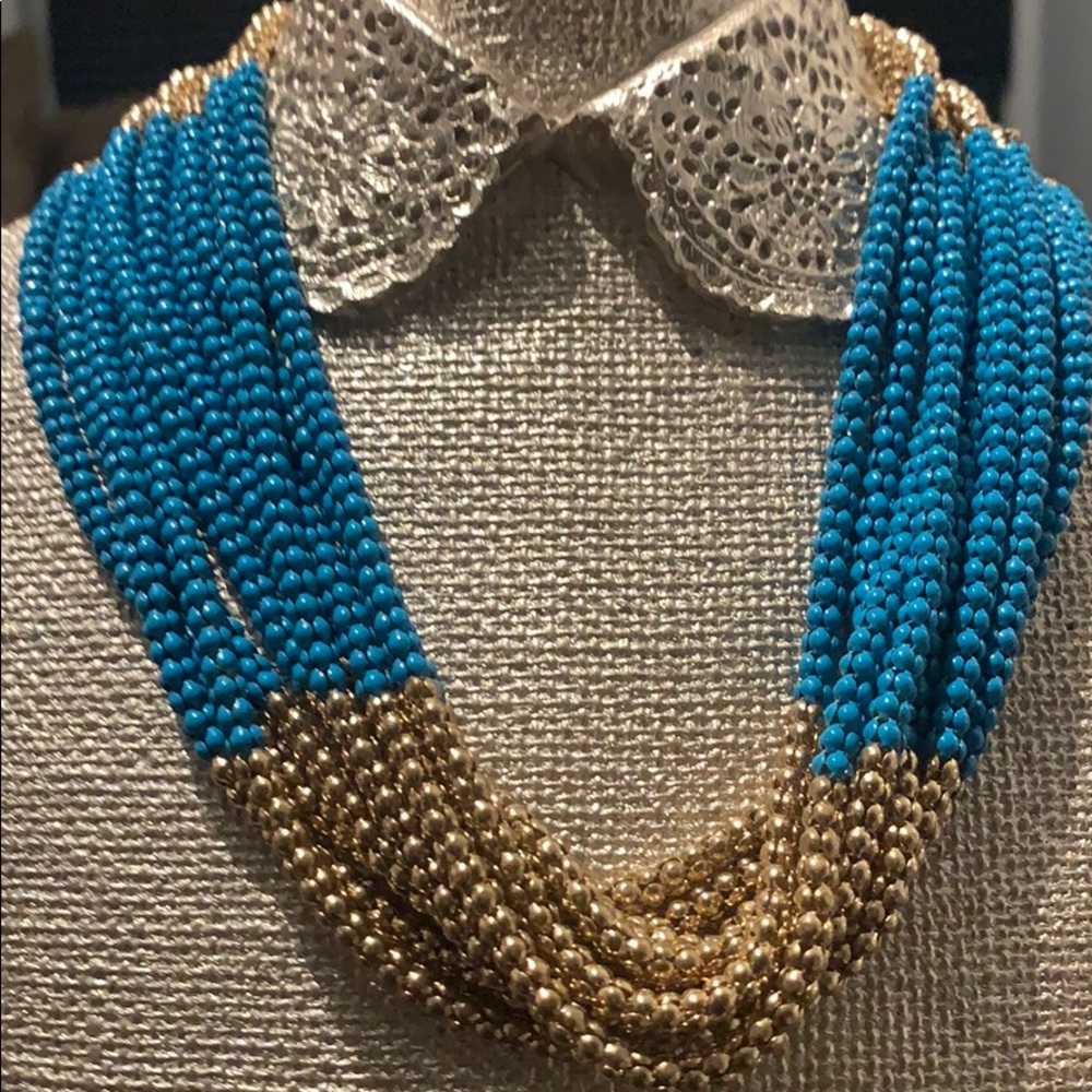 Woman’s necklace